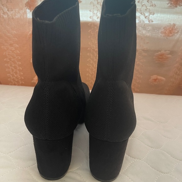 Mia black boots size 11 - Picture 5 of 5